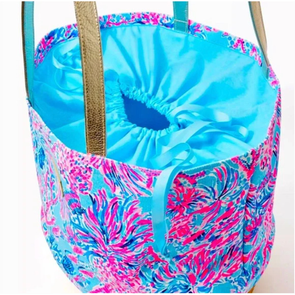Lilly Pulitzer GWP canvas and wicker tote bag NWT - Picture 2 of 12
